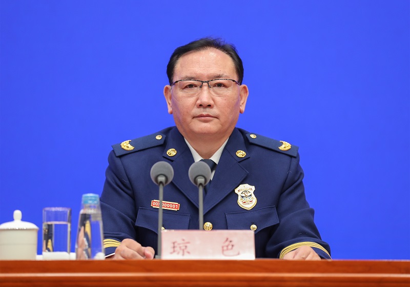 啊使劲插逼视频应急部党组成员、消防救援局局长琼色出席新闻发布会